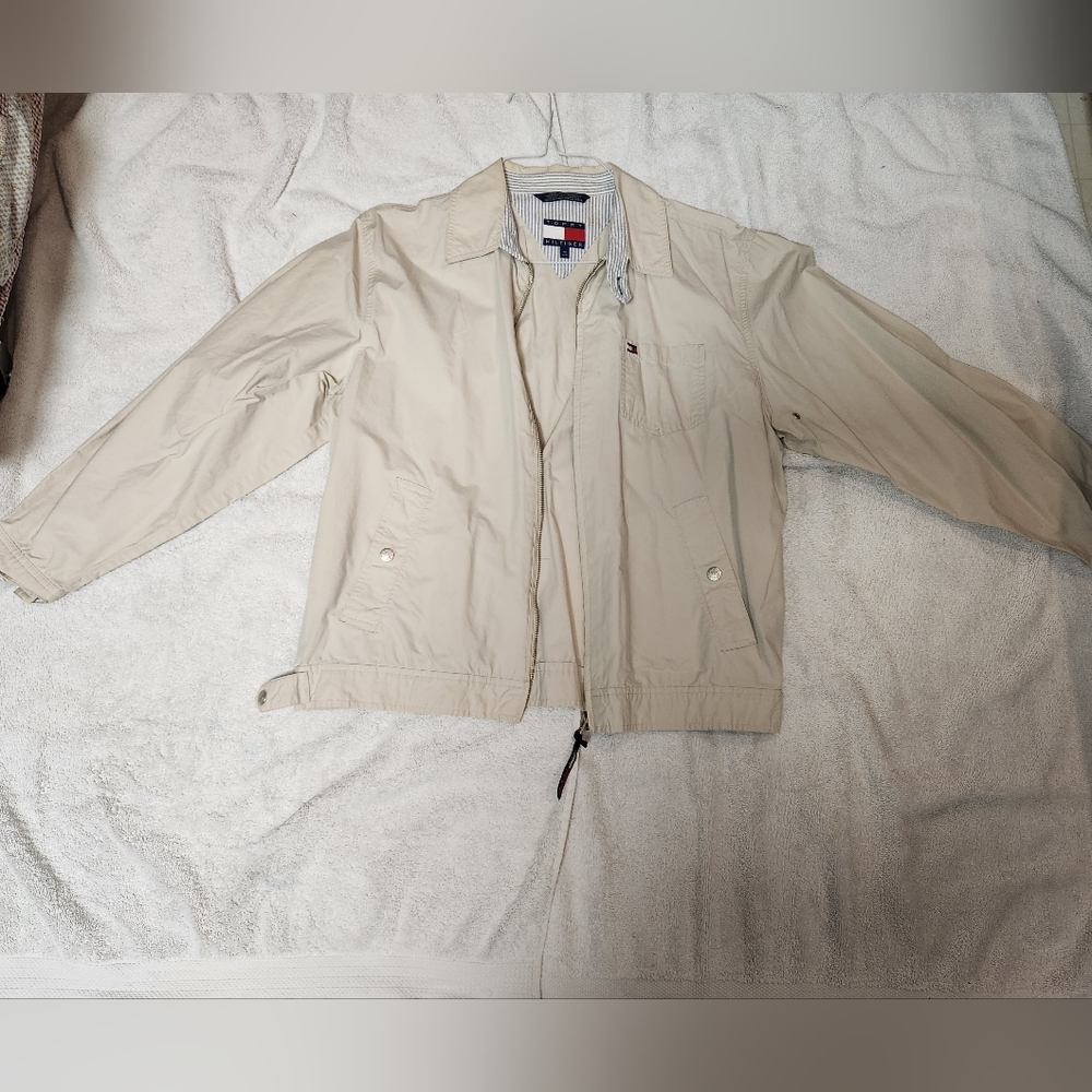 Tommy Hillfiger golf jacket tan medium